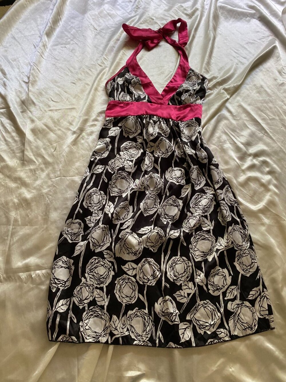 Vintage y2k Wet Seal Satin Black Pink Rose Print Halter Mini Party Dress Medium